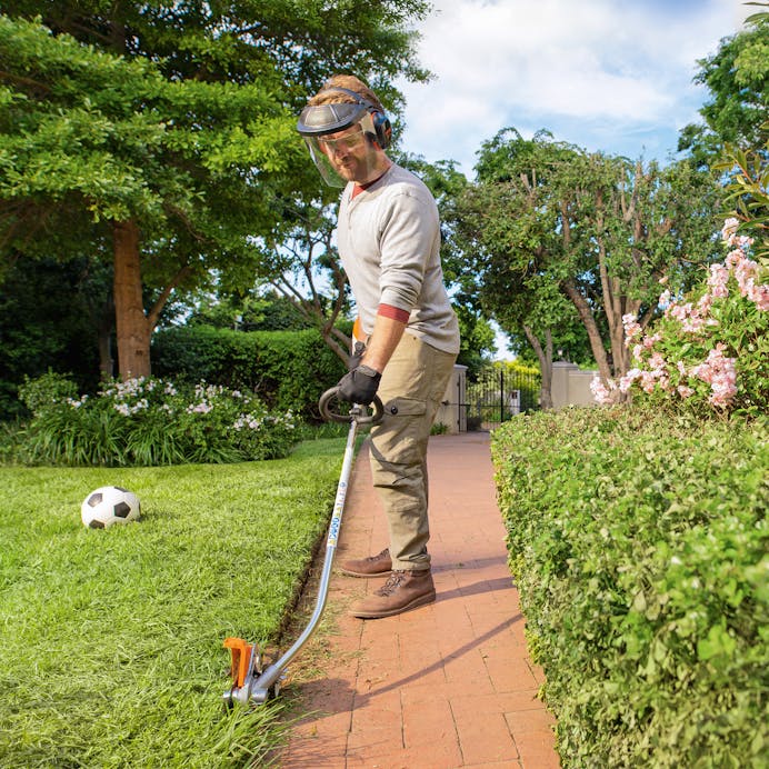 eb948e4e-03d8-4f22-82a9-08dcc836a454